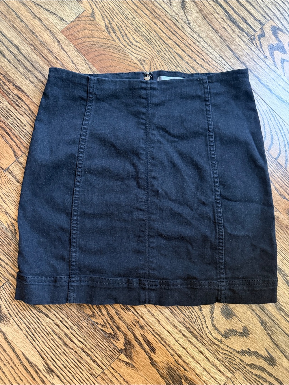 Jolt Black Mini Skirt with Panel Seams